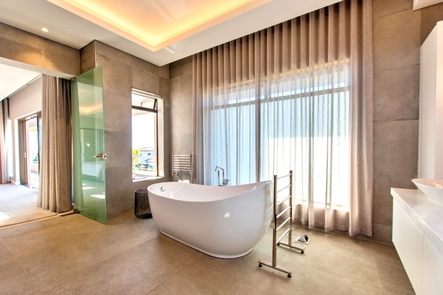 4 Bedroom Property for Sale in Langebaan Country Estate Western Cape